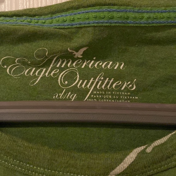 American Eagle Green Graphic Tee Shirt - Picture 3 of 3